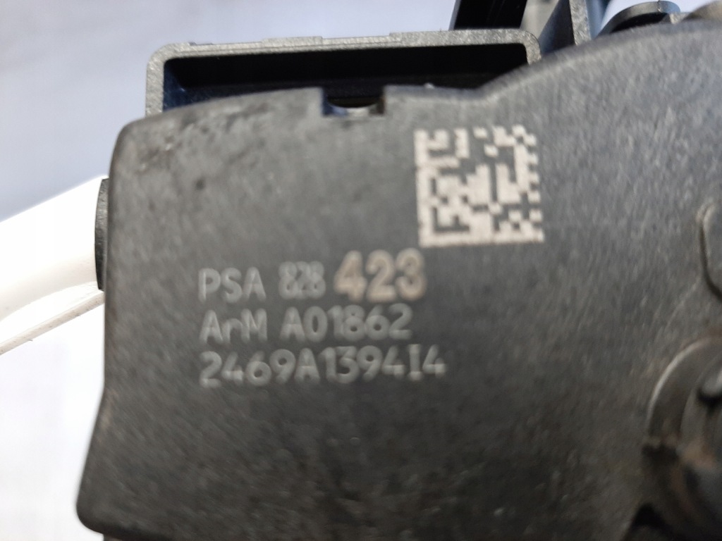 фото №3, Замок двері задня правий berlingo ii 08r- 6 pin