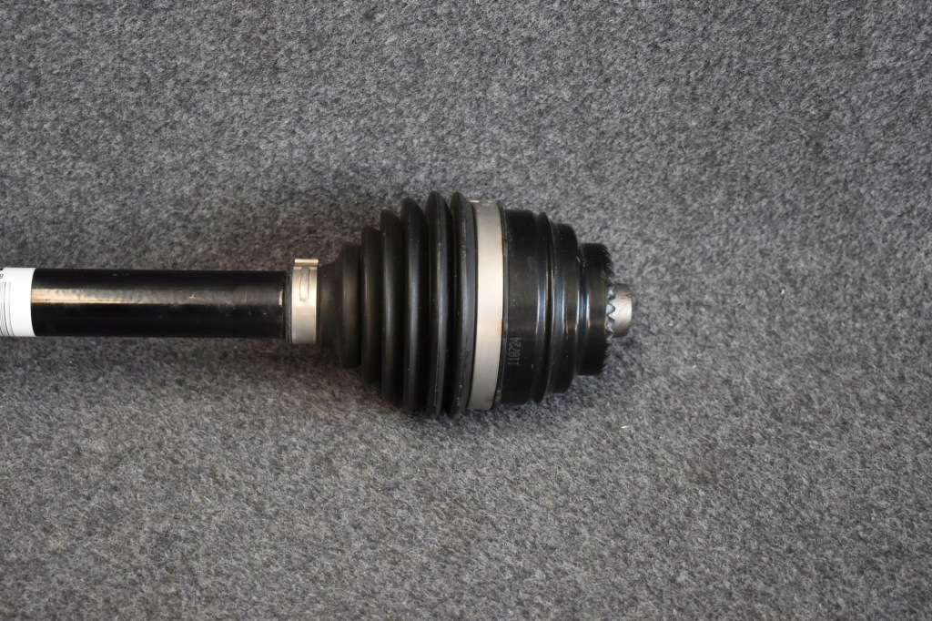 фото №4, Bmw оригінальний номер 8651276 привідний вал