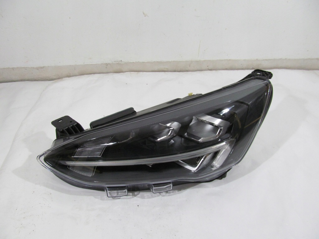 фото №1, Ford focus mk4 ліва лампа full led czarna ідеальний стан