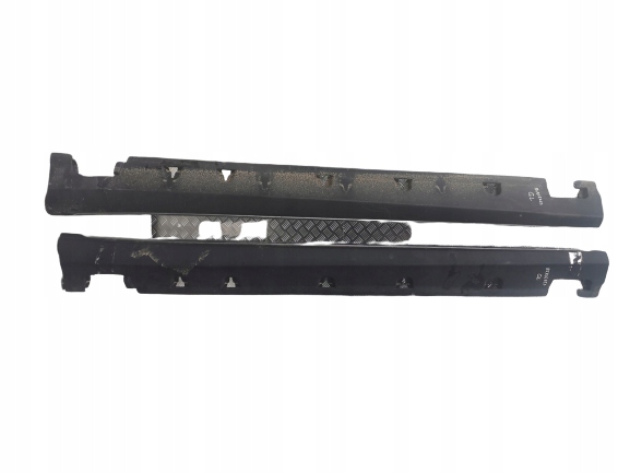 фото №1, Mercedes x166 gls порог правый lub левый накладка