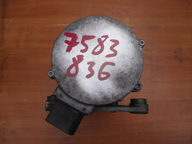 Bmw f10 f01 f25 x3 n53 n52n насос води 7583836 Недорого