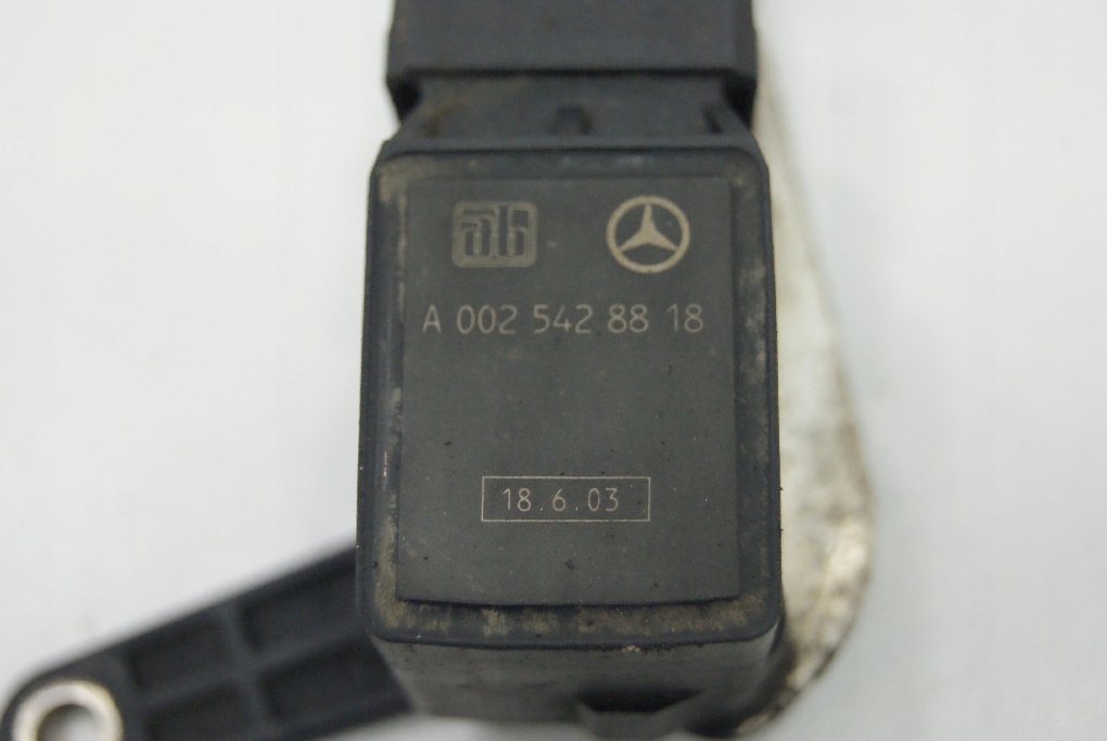 Датчик положення tl a0025428818 mercedes sl r230 Ціна