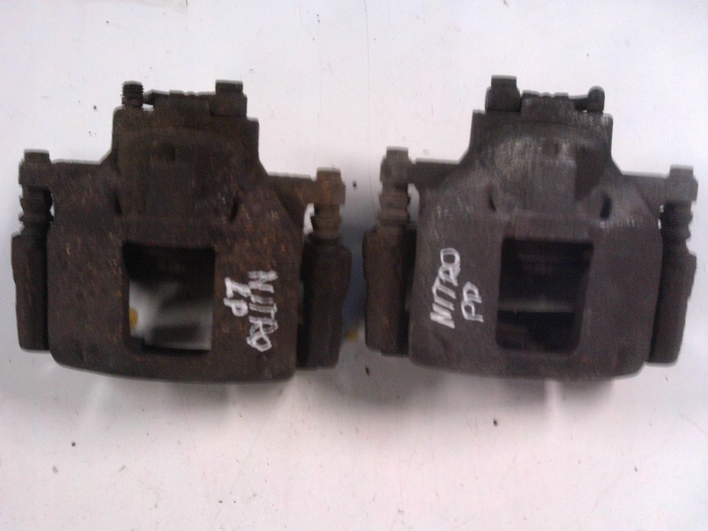 фото №1, Dodge nitro 2.8 crd суппорт перед передний правый