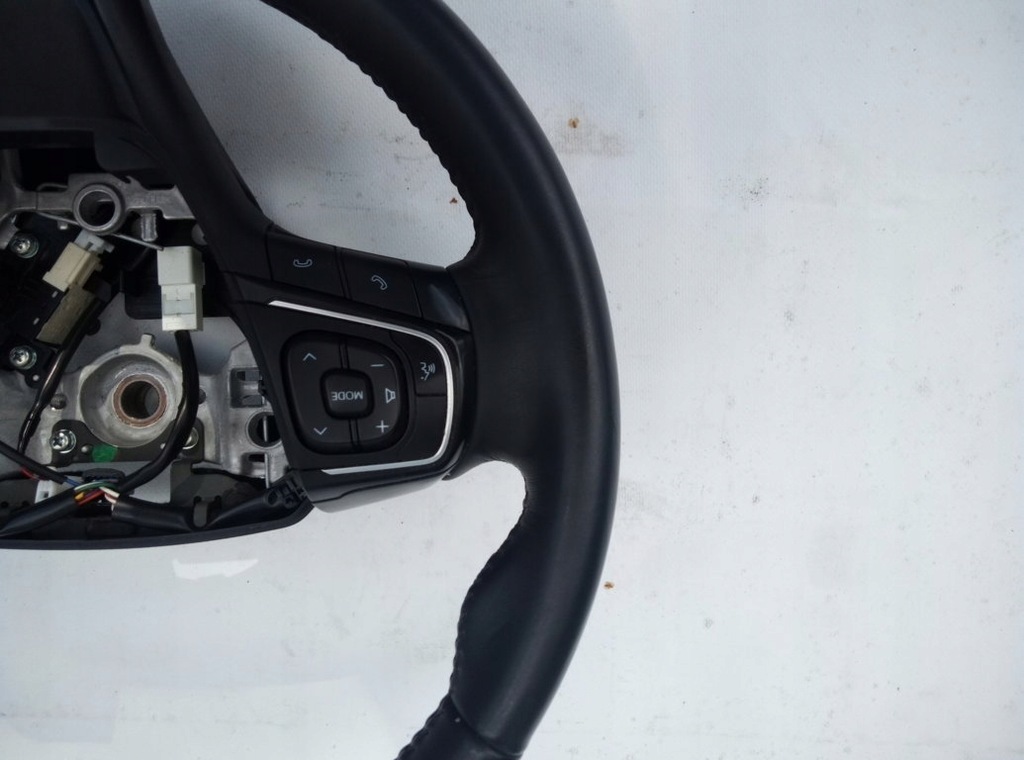 фото №6, Toyota avensis t27 воздуховод lift 09-