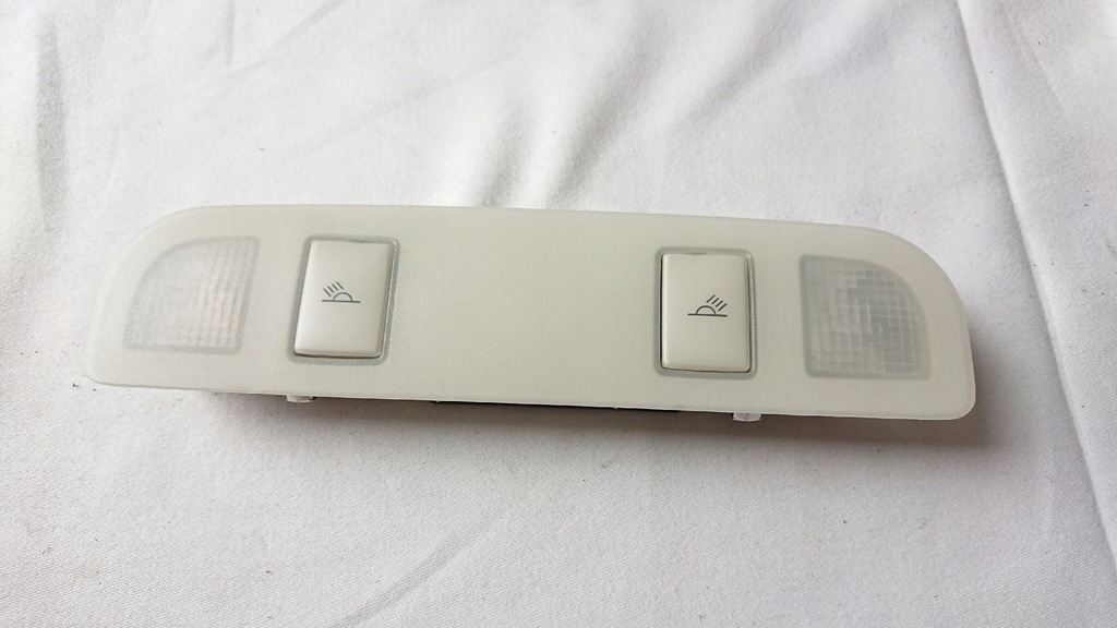 фото №1, Audi a6 c6 лампа освітлення кабіни 4f0947111