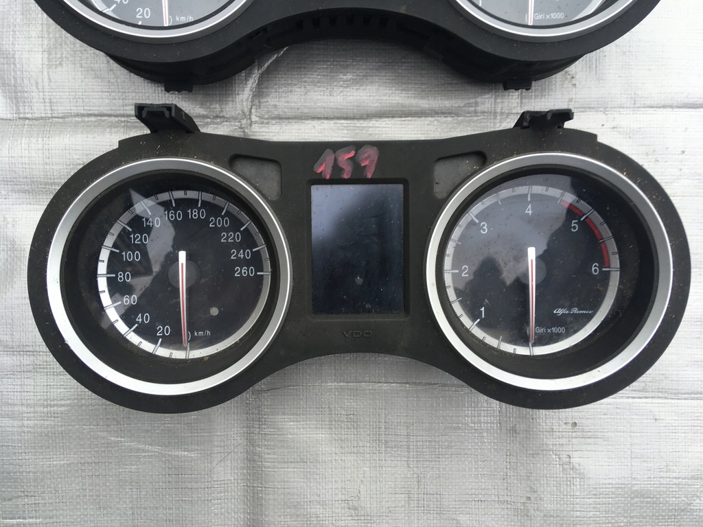 фото №3, Alfa romeo 159 счетчик приборы 1.9 2.4