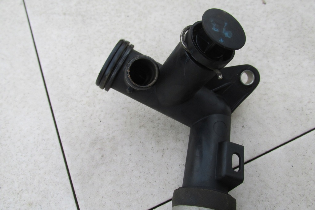 фото №2, Патрубок wody ecosport 1,5 tdci 2014 rok