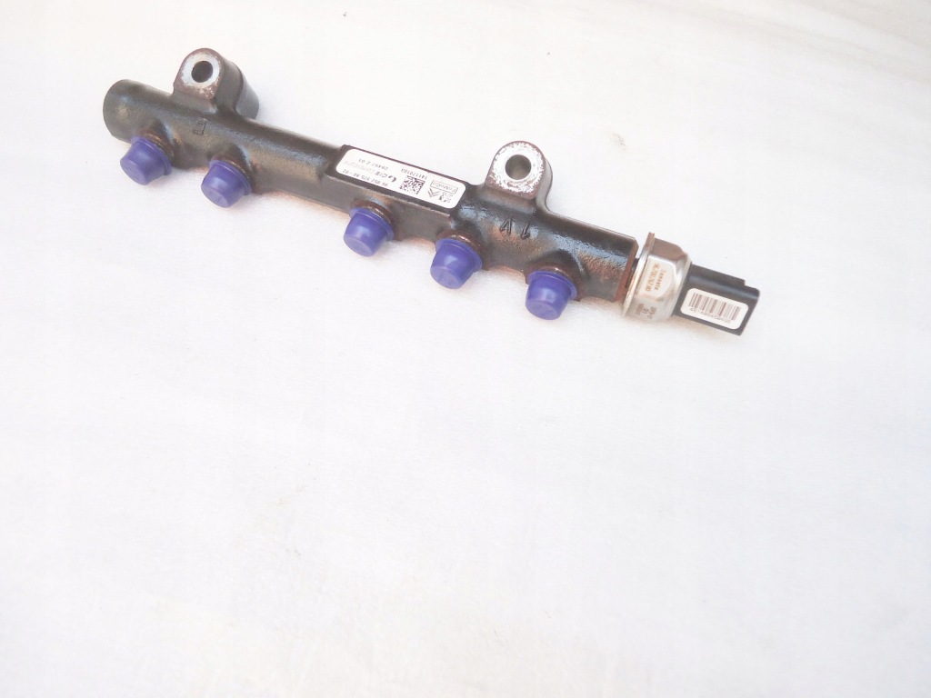 фото №1, Peugeot partner 508 308 1,6ehdi молдинг впрыскная