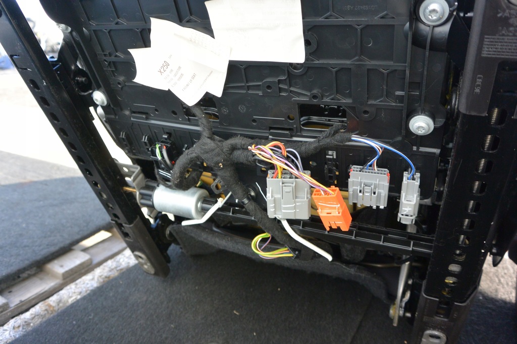 фото №16, Сиденья заднее сиденье обшивки jaguar xf x250 lift sedan kpl