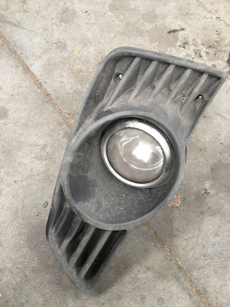 фото №1, Opel tigra b протитуманна фара решітка лівий правий