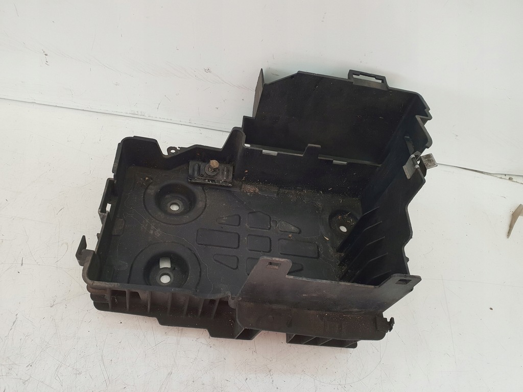 фото №1, Основание кронштейн аккумулятор renault laguna ii