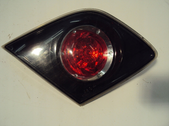 фото №3, Лампа кришки лівий задня mazda 3 hb lift 2006-