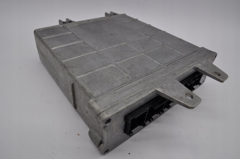 фото №1, Бортовий комп'ютер audi a8 4d0907557a 0261203905-906