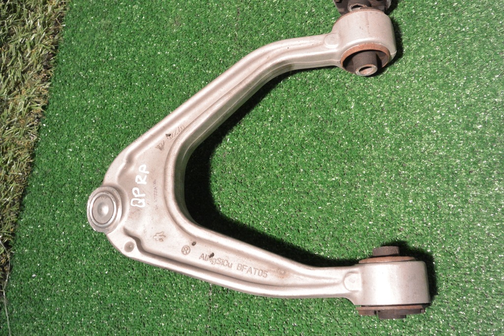 фото №5, Maserati quattroporte ghibli важіль верхній перед