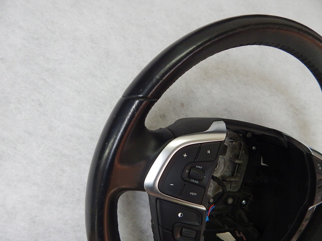 фото №9, Citroen c4 ds4 - воздуховод кожа multi oryg