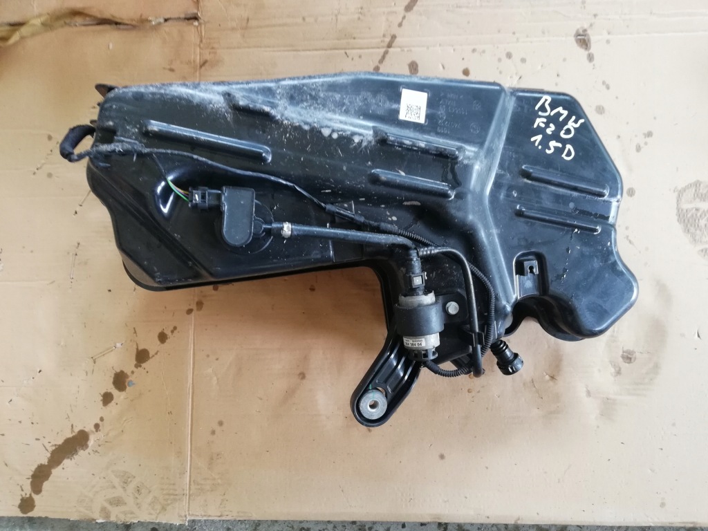 фото №1, Bmw 1 f20 f21 бак adblue scr помпа