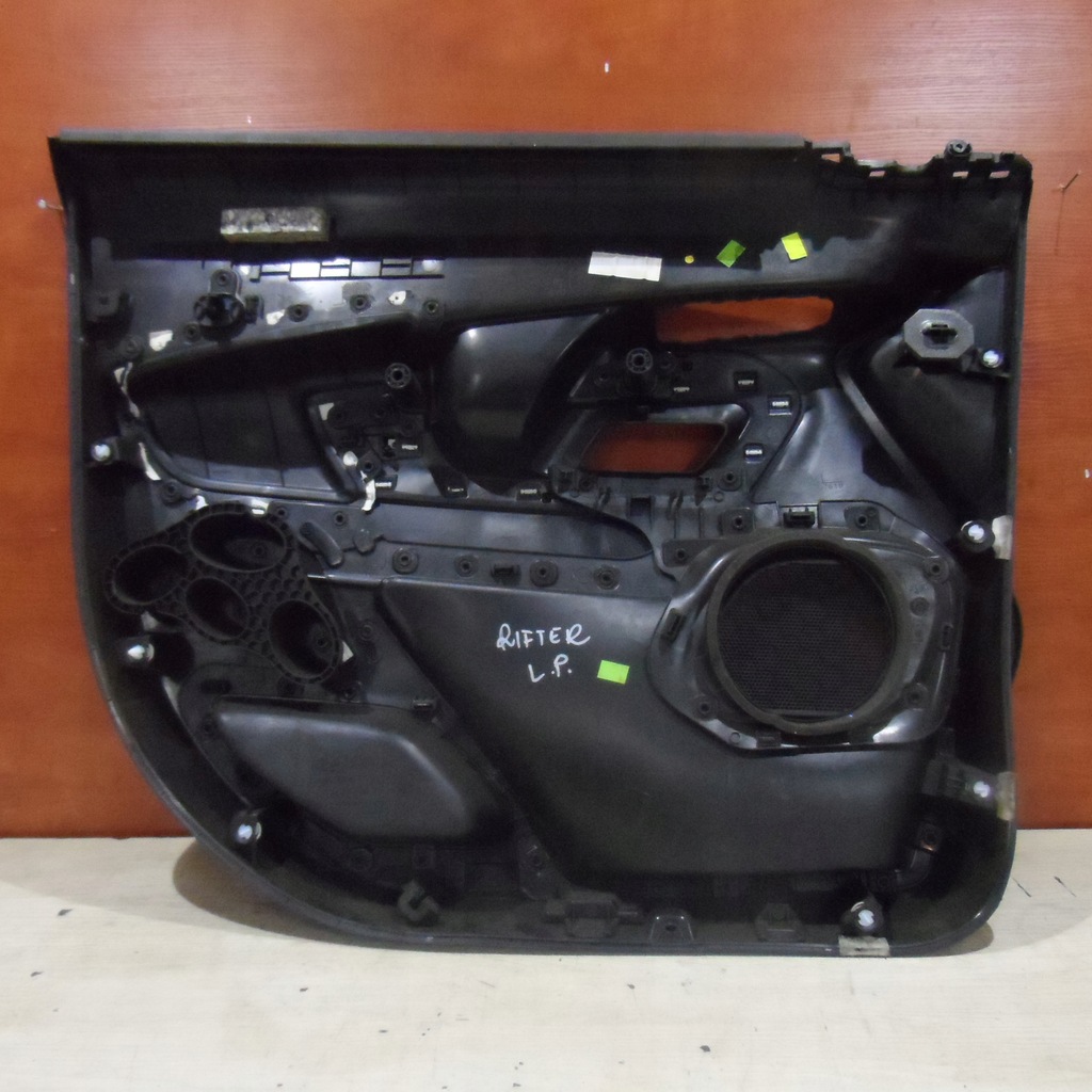 фото №16, Обшивка оббивка двері перед peugeot rifter 19r