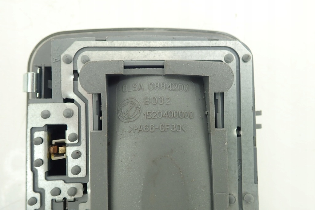 фото №4, Лампа потолочный alfa romeo оригинальный номер 1520400000