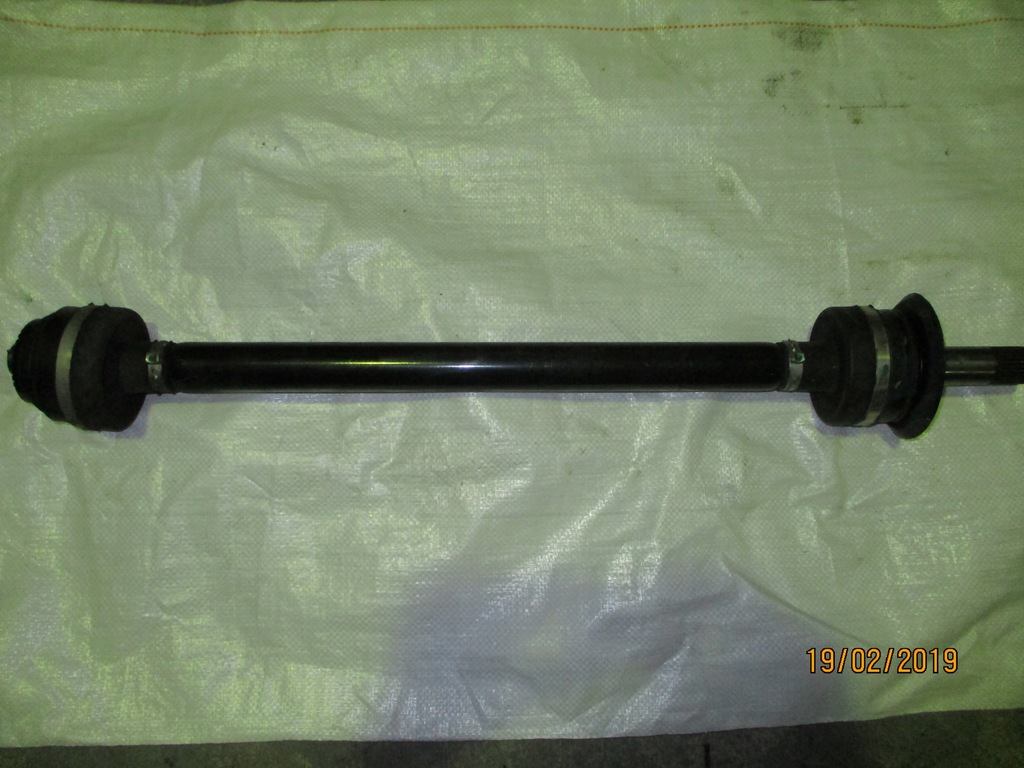 фото №1, Bmw 5 g30 привідний вал задня задня права 8664624