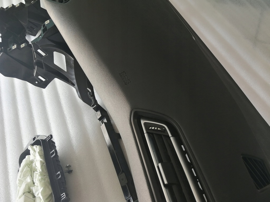 фото №7, Приборная панель консоль приборная панель renault подушка безопасности ремни ремонт