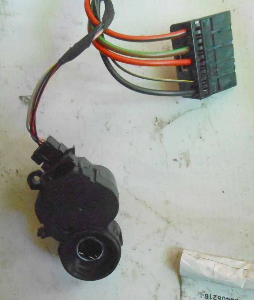 фото №4, Renault clio iv двигатели отопителя электропроводка