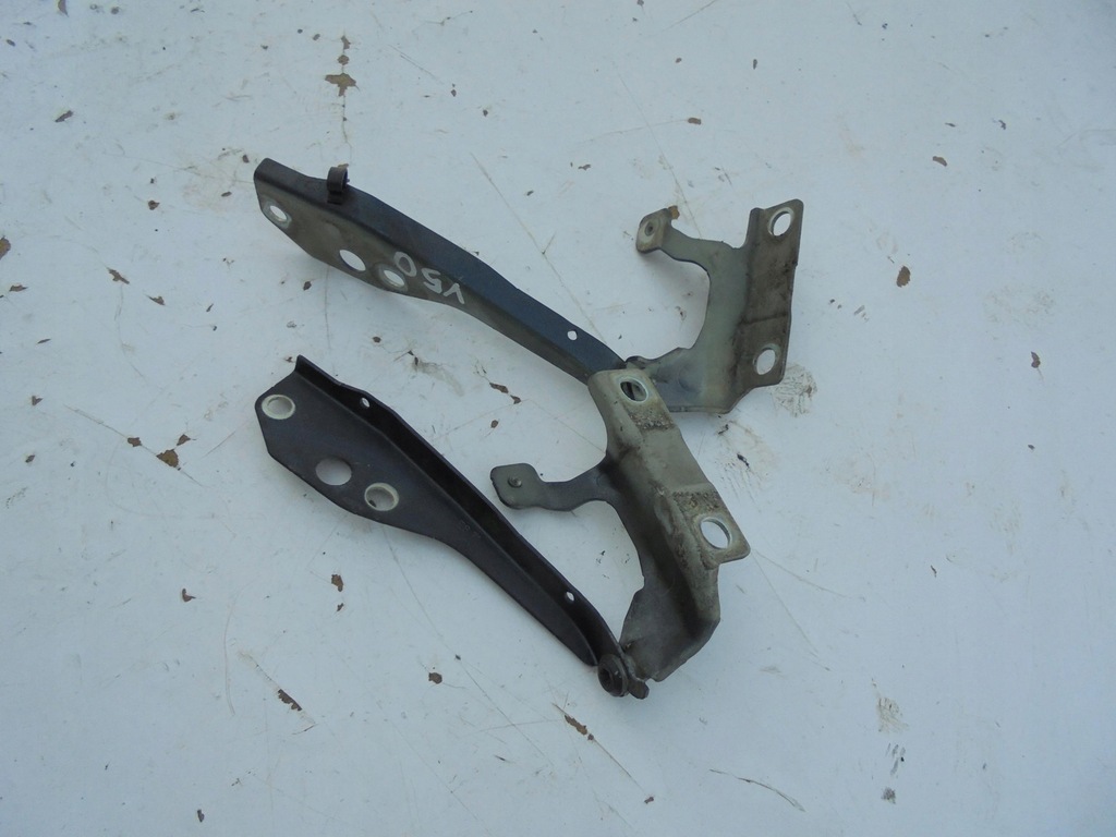 фото №1, Петли капот volvo v50