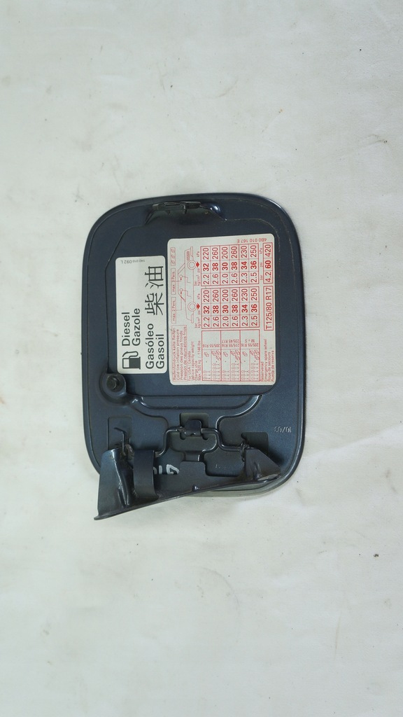 фото №4, Audi a6c5 крышка заливной топлива ly5x