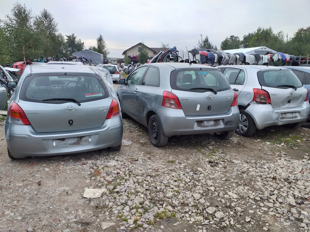 фото №14, Toyota yaris ii ts kompletny перед бампер капот