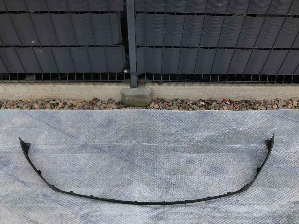 фото №1, Hyundai kona electric спойлер гумовий елемент накладка-спойлер перед 18-