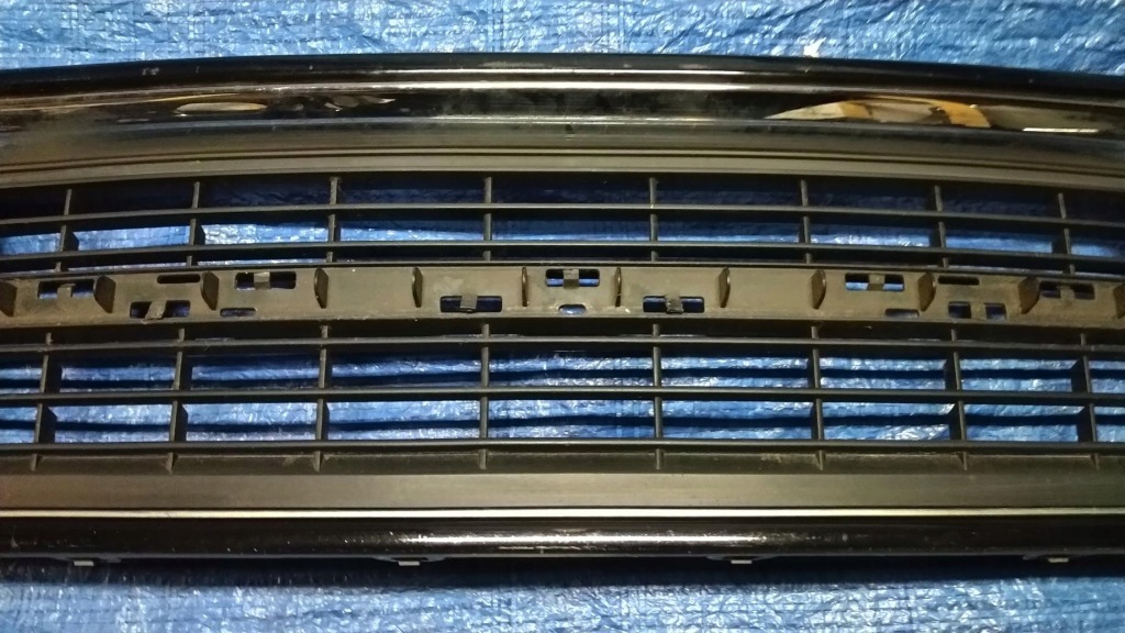 Mini r55 r56 рестайлінг  решітка радіатора решітка радіатора впуск повітря хром Доставка