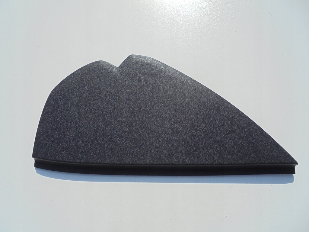 фото №1, Vw t-roc защита консоли левая панели 2ga858247 17-19