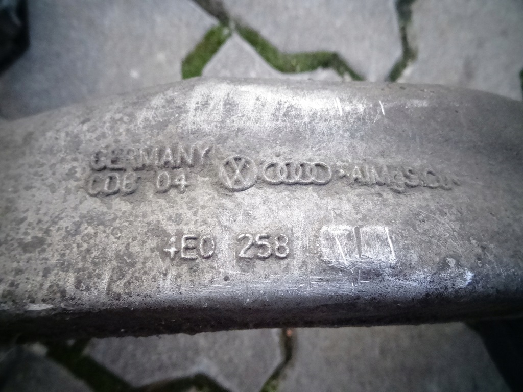 фото №6, Audi a8 d3 3.7 4.2 поворотний кулак правий перед 4e0258