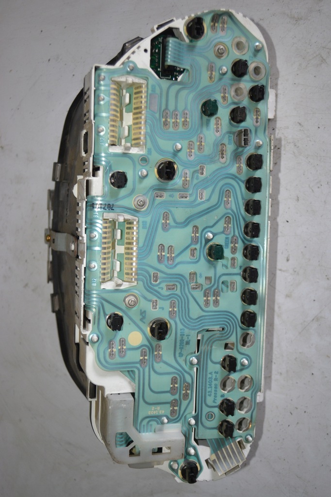 фото №4, Счетчик приборы volvo s40 1.9 td 30864182007