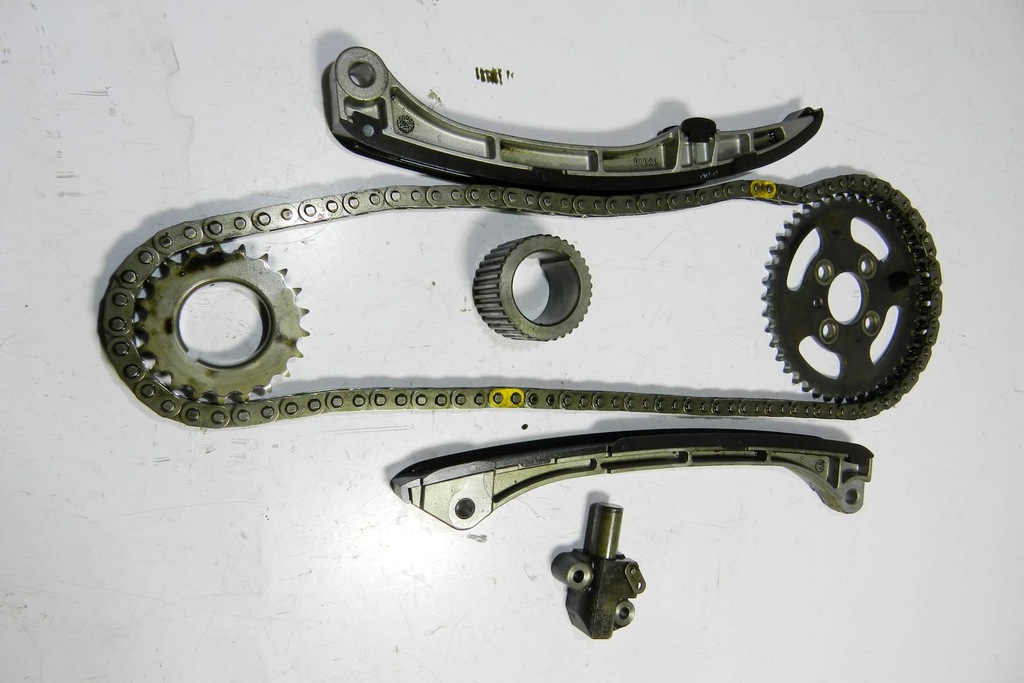 фото №1, Toyota avensis 2.2 d4d 2ad kompletny грм