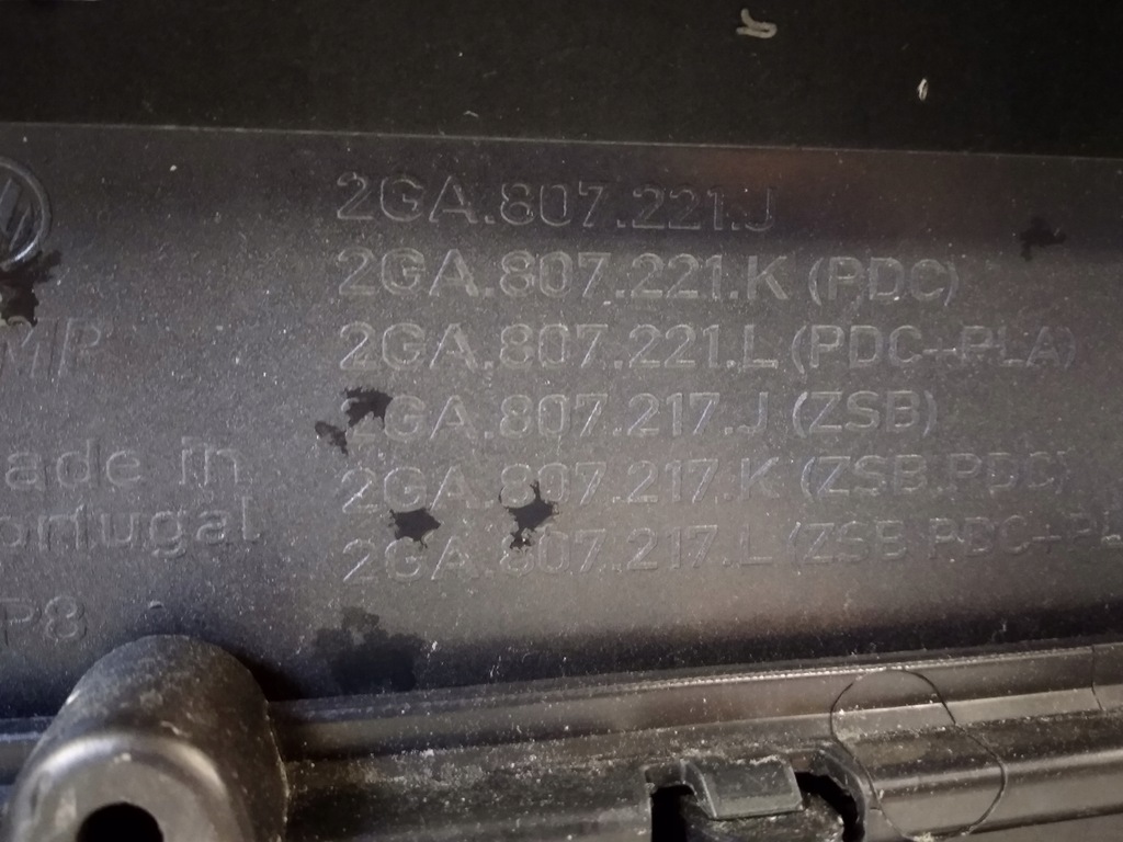фото №9, Volkswagen оригинальный номер 2ga807221j бампер bez отверстий pdc