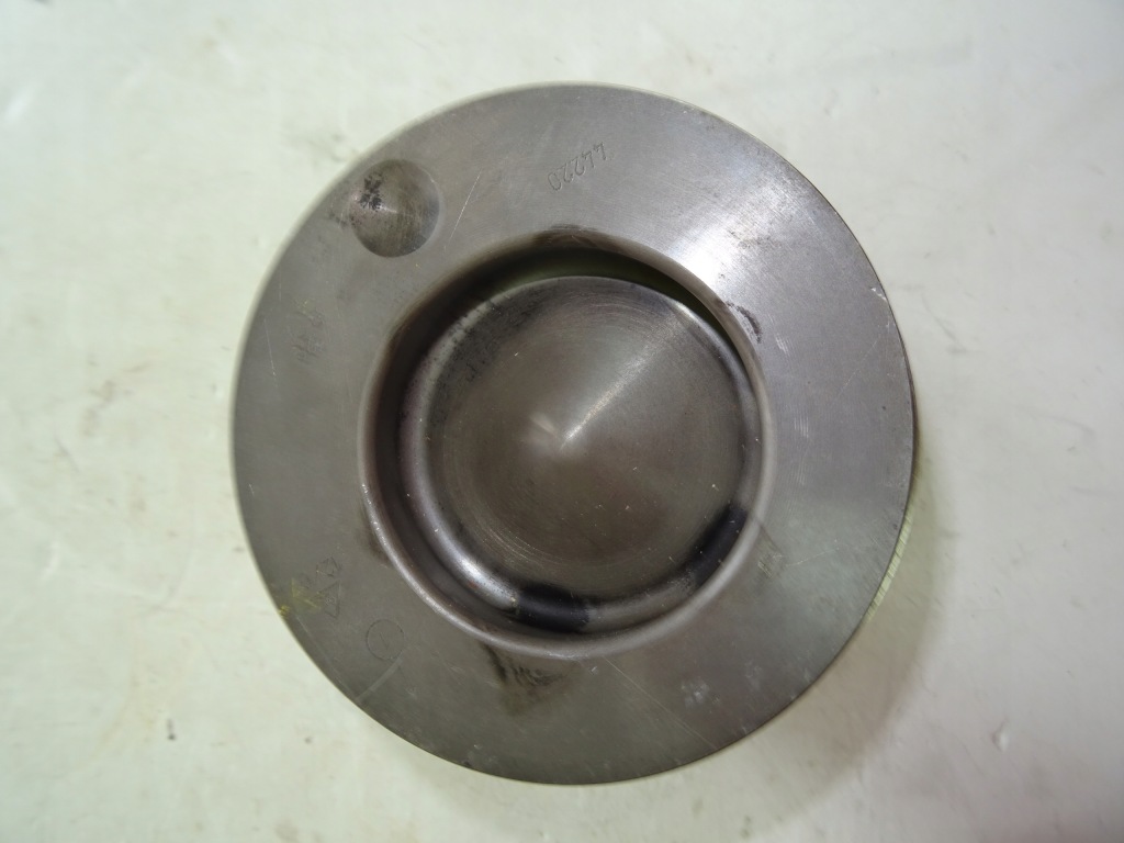 фото №8, Поршень двигуна mercedes om401la oem