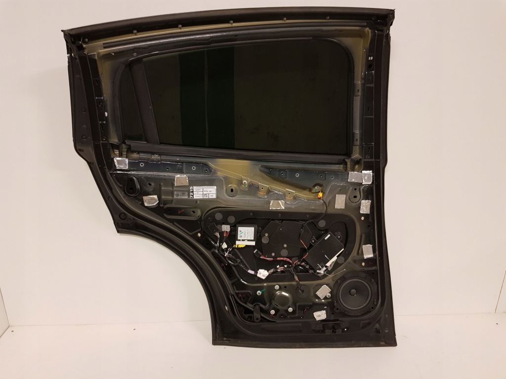 фото №3, Tesla x двері задні lewe-obsidian black