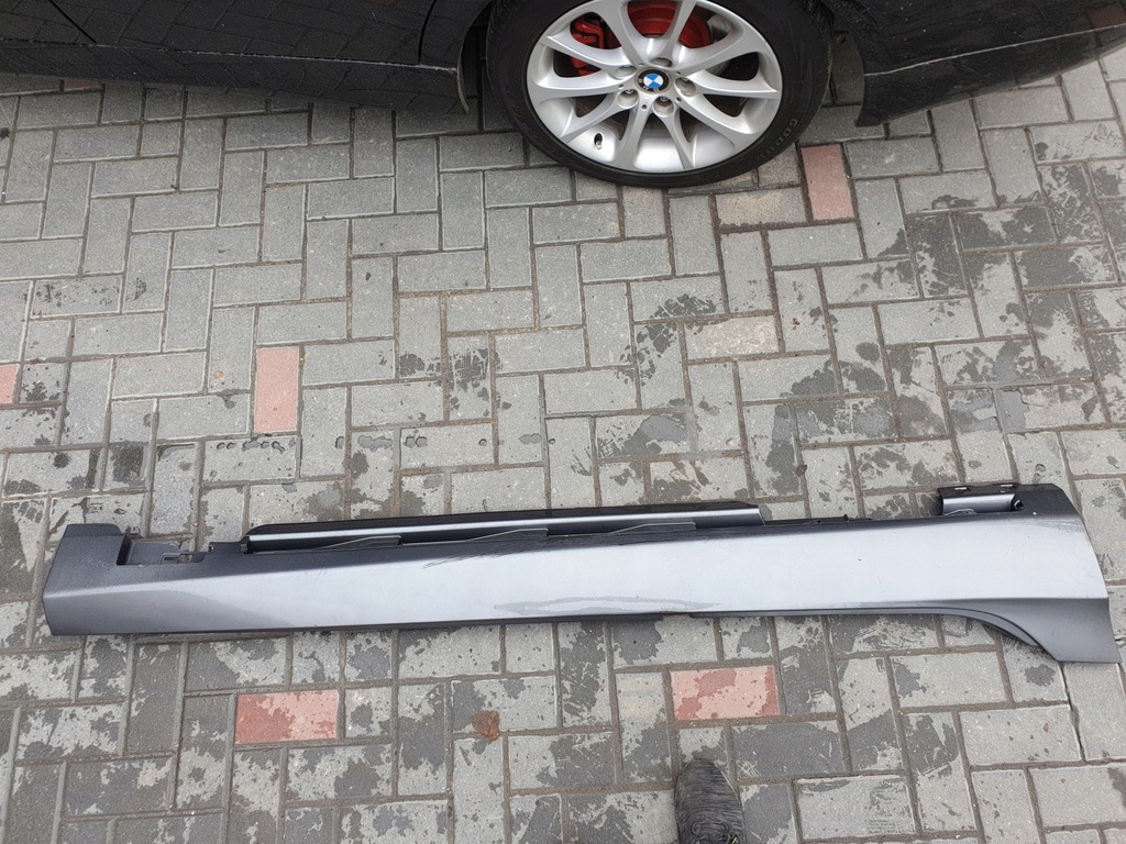 фото №1, Накладка поріг volvo v40 права 31265847