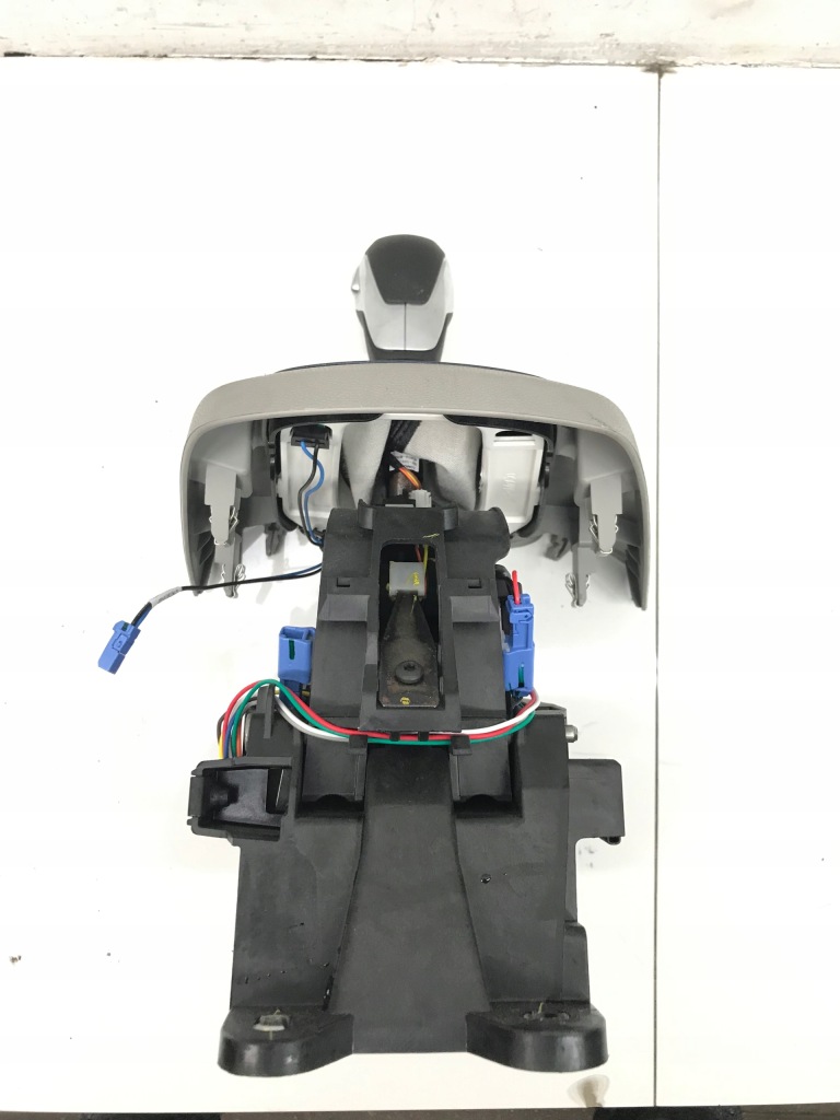 Fiesta mk7 рестайлинг  кулиса  автоматическая коробка передач super состояние ! Недорого