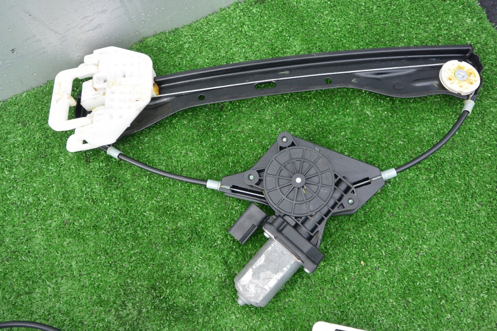 фото №13, Механизм подъемник окон mini countryman r60