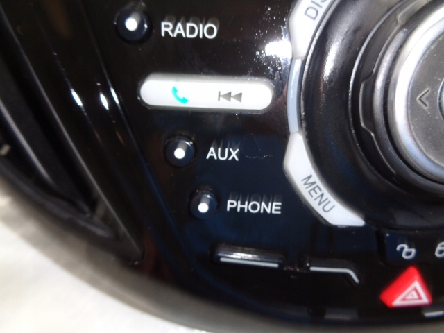 фото №3, Ford b-max панель середній радіо av1t-18k811-bb