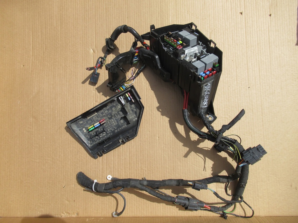 фото №1, Range rover discovery iv корпус запобіжників