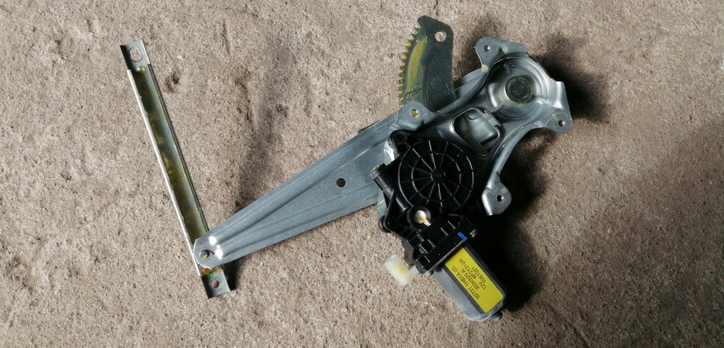 фото №1, Nissan note e12 підйомник скло правий задня