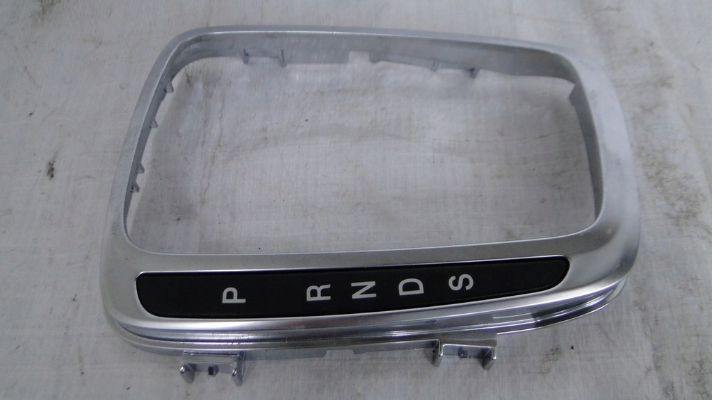 фото №1, Ford s-max mk2 пластик рамка