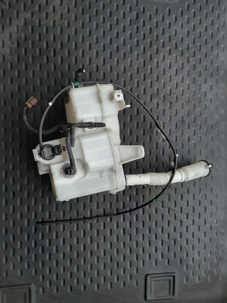 фото №4, Бак омывателя + насос lexus ls 460 600