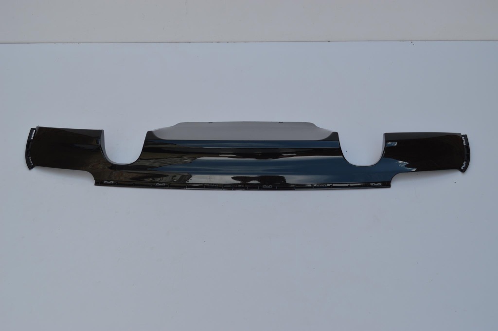 фото №1, Jaguar xe s r sport дифузор накладка бампера задня