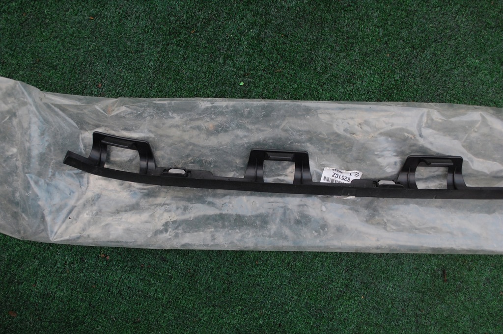 фото №5, Направляющая кронштейн жабо citroen c5 iii 508 sw