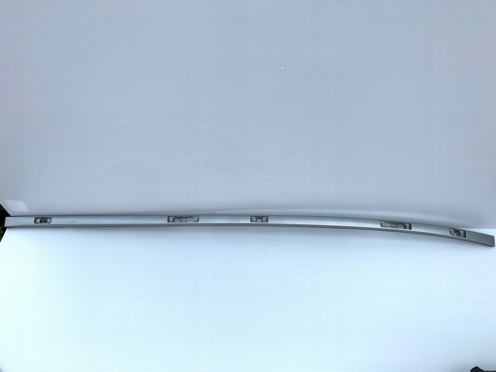 Купить Hyundai i30 молдинг рейлинг крышный правый  2011-2017