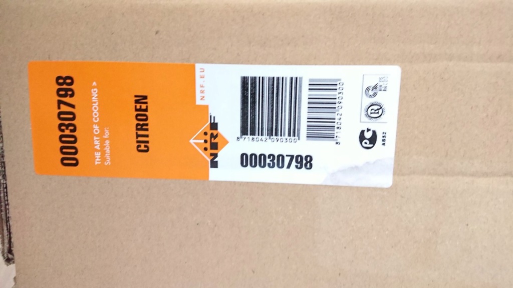 Купити Nrf 30798 радіатор повітря наддувний