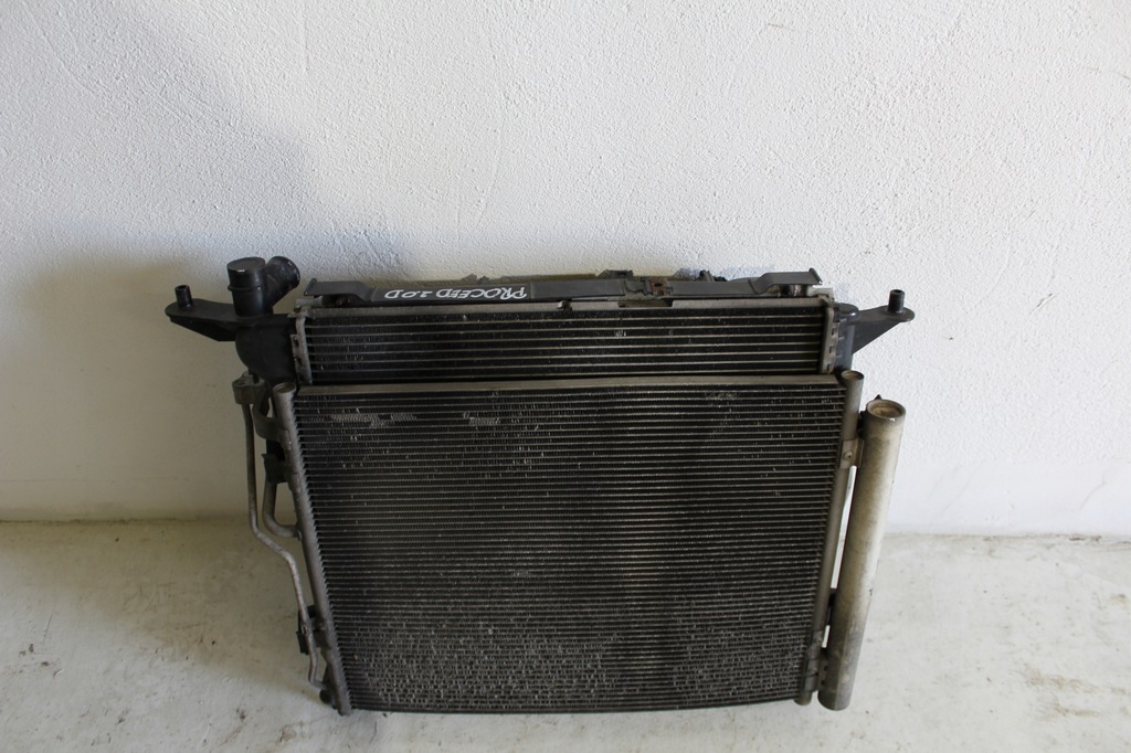 фото №3, Комплект радіатор kia ceed i 06-12 r 2,0 crdi